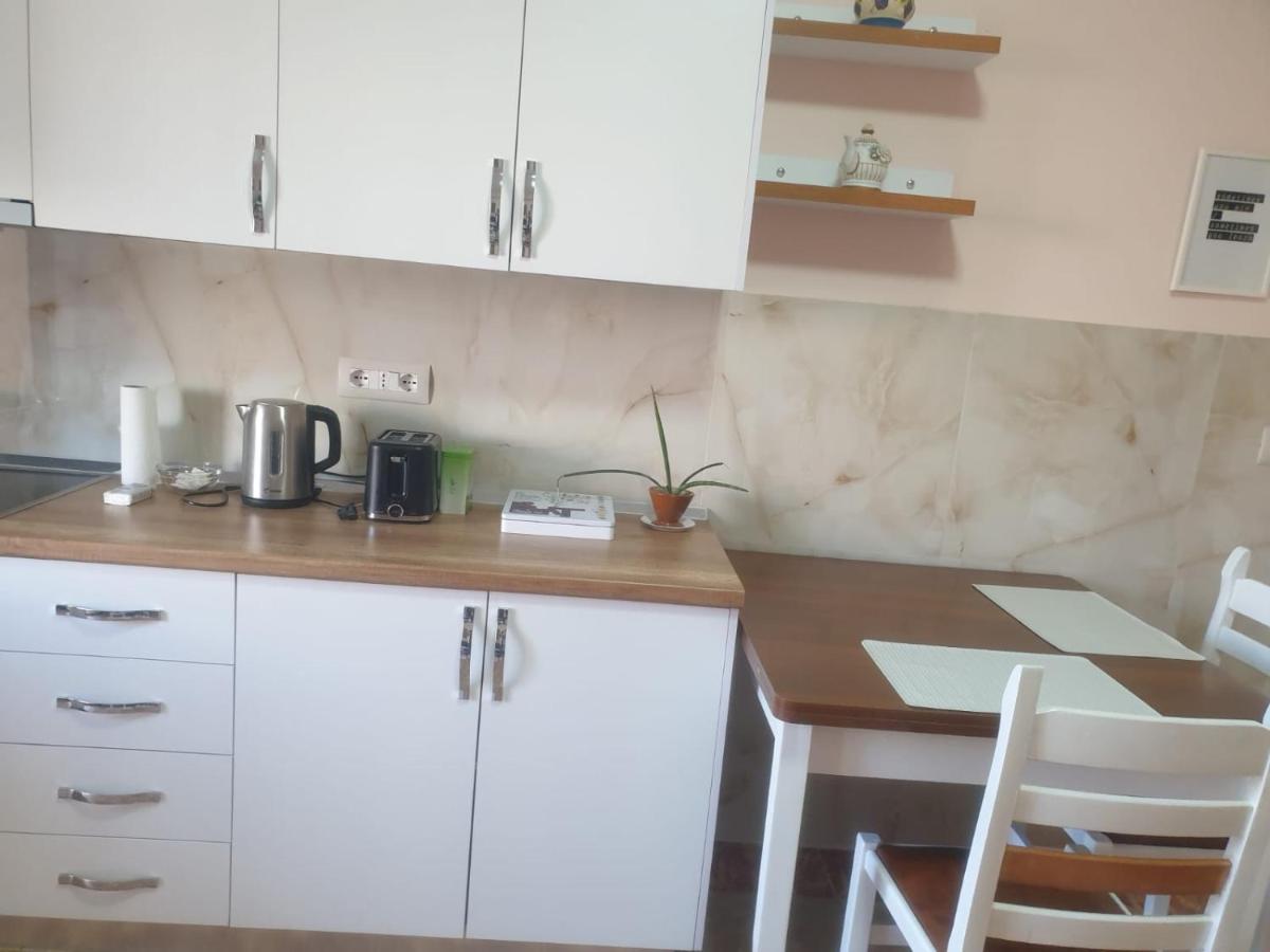 Jozi Kaiser Apartment 4 Durrës Esterno foto