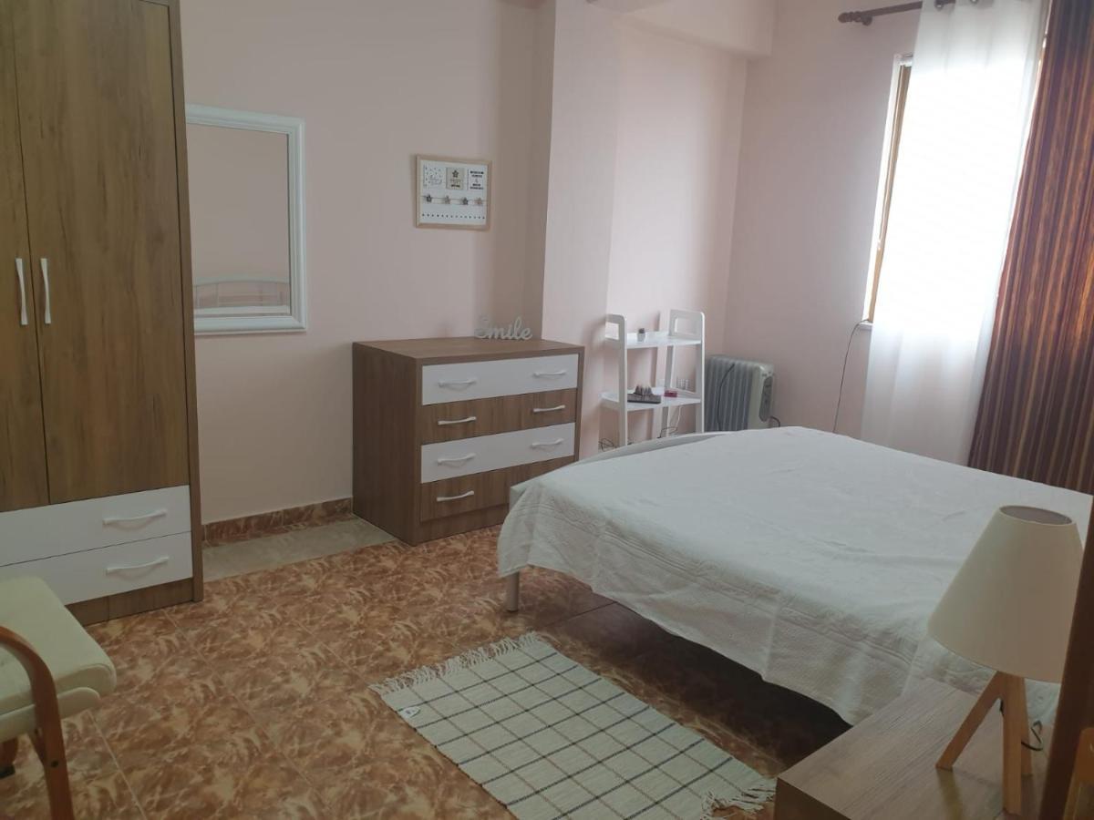 Jozi Kaiser Apartment 4 Durrës Esterno foto