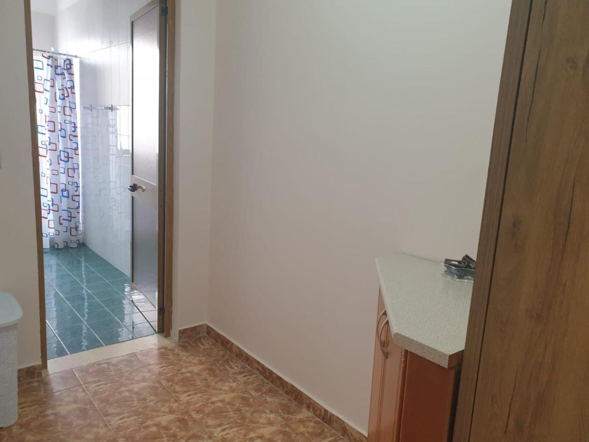Jozi Kaiser Apartment 4 Durrës Esterno foto