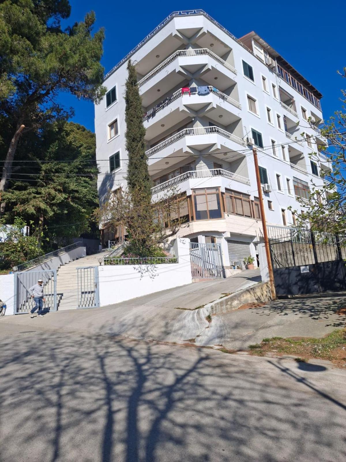 Jozi Kaiser Apartment 4 Durrës Esterno foto
